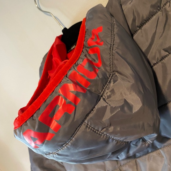 Under Armour Kids Puffer Jacket - Charcoal and Crimson - Picture 8 of 11